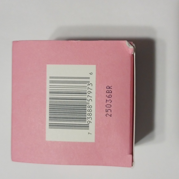 Briogeo Superfoods Acai + Passionfruit Hair Mask - Picture 11 of 15